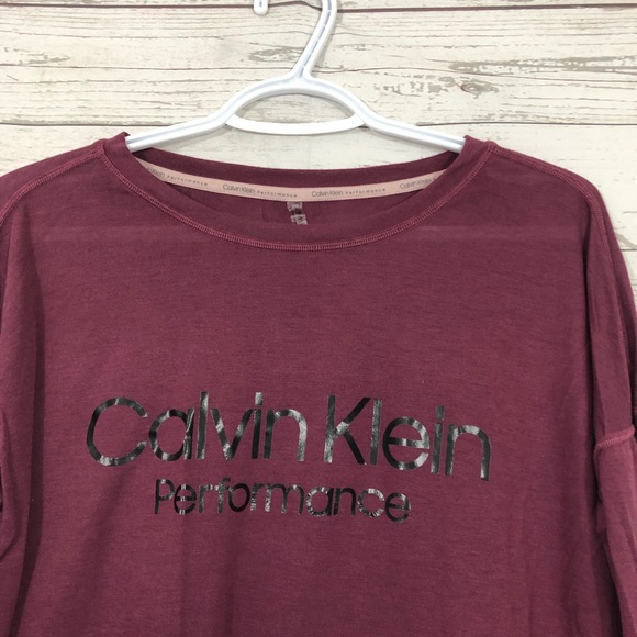 CALVIN KLEIN PERFORMANCE LONG SLEEVE TEE - Picture 2 of 5